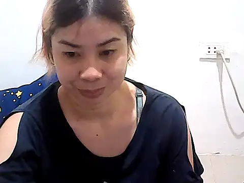 Snapshot of Totally_Naked69 chatting on 12-05-24, 08:44 Totally Naked69 online show from 12-05-24, 08:44