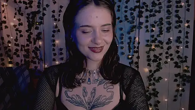 Snapshot of risha_laas chatting on 10-02-25, 08:16 risha laas online show from 10-02-25, 08:16