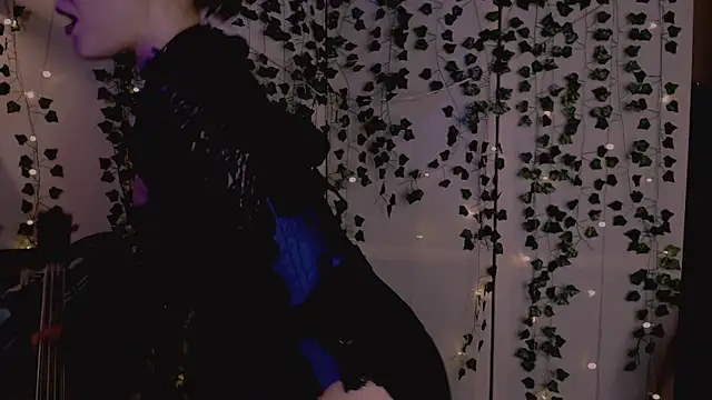 Snapshot of risha_laas chatting on 10-10-25, 08:30 risha laas online show from 10-10-25, 08:30