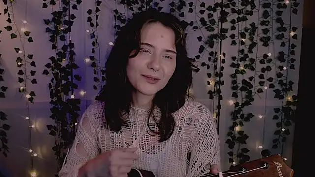 Snapshot of risha_laas chatting on 10-11-25, 08:29 risha laas online show from 10-11-25, 08:29