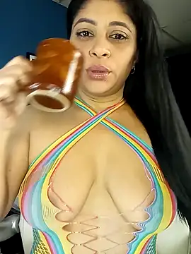 Snapshot of Lashmy111 chatting on 01-25-25, 04:56 Lashmy111 online show from 01-25-25, 04:56