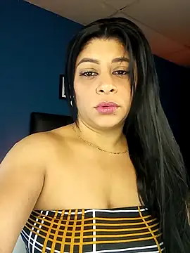 Snapshot of Lashmy111 chatting on 03-02-25, 08:05 Lashmy111 online show from 03-02-25, 08:05