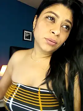 Snapshot of Lashmy111 chatting on 03-02-25, 11:07 Lashmy111 online show from 03-02-25, 11:07