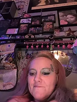 Snapshot of Justin81214 chatting on 03-15-26, 05:46 Justin81214 online show from 03-15-26, 05:46