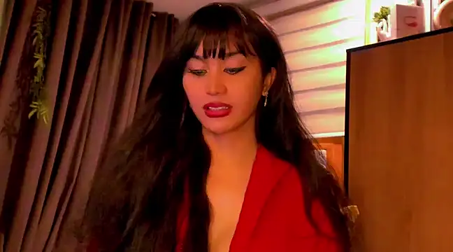 YOURCRISTINAS online show from 02-25-25, 03:31