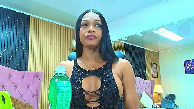 BARBIE BROWNN online show from 06-21-26, 02:52
