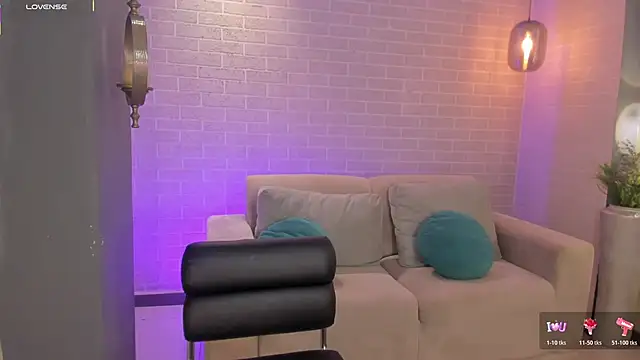 EveBensonX online show from 11-15-25, 08:16