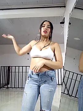 Sofia 888 online show from 11-05-25, 02:33