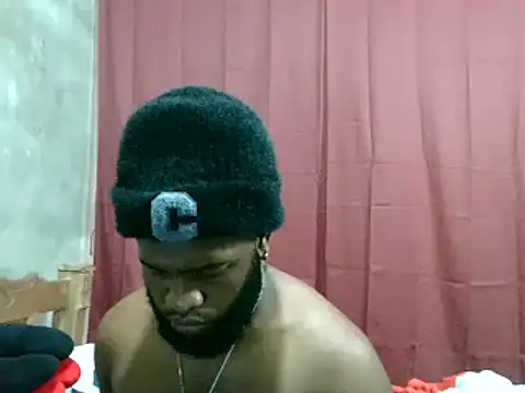 2ocmaxi online show from 02-18-25, 04:48