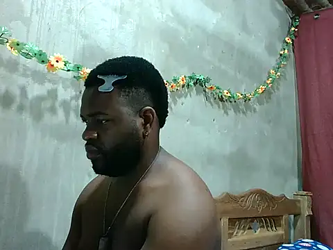 2ocmaxi online show from 09-24-25, 03:48