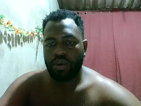 2ocmaxi online show from 10-13-25, 02:22