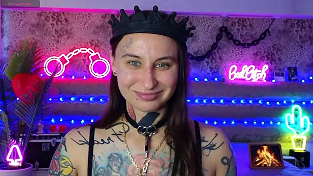 Snapshot of Cool_Freak_ chatting on 03-07-26, 10:34 Cool Freak online show from 03-07-26, 10:34