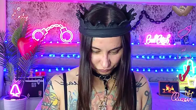 Snapshot of Cool_Freak_ chatting on 03-12-26, 09:59 Cool Freak online show from 03-12-26, 09:59