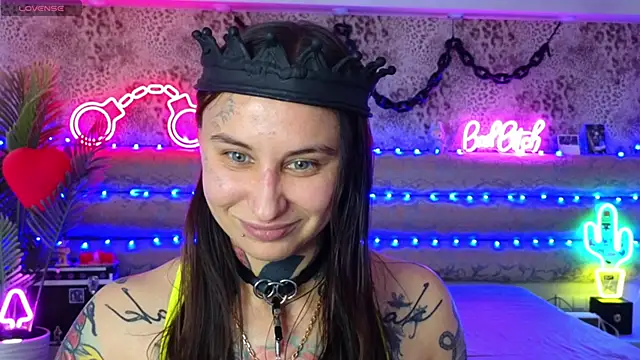 Snapshot of Cool_Freak_ chatting on 03-21-26, 11:04 Cool Freak online show from 03-21-26, 11:04