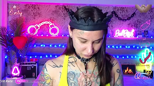 Snapshot of Cool_Freak_ chatting on 03-26-26, 10:10 Cool Freak online show from 03-26-26, 10:10