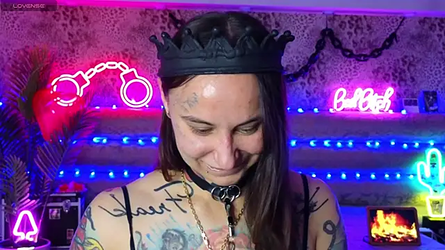 Snapshot of Cool_Freak_ chatting on 04-03-26, 10:46 Cool Freak online show from 04-03-26, 10:46