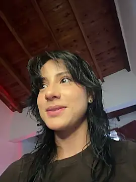 Ale Lewis online show from 05-04-26, 10:39