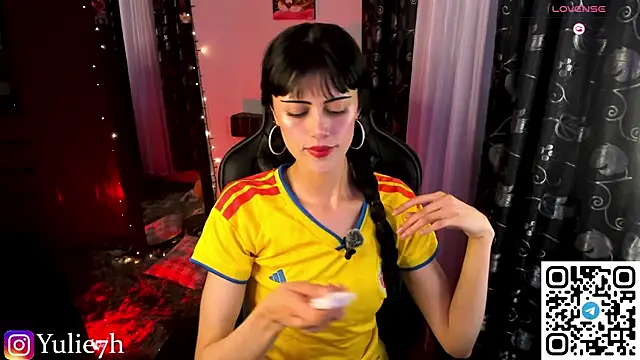  Jessy Moon  online show from 06-27-26, 11:21