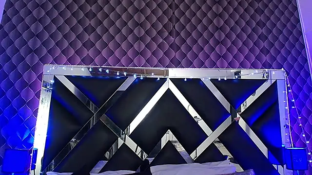 victoriaa lee  online show from 01-31-26, 07:11