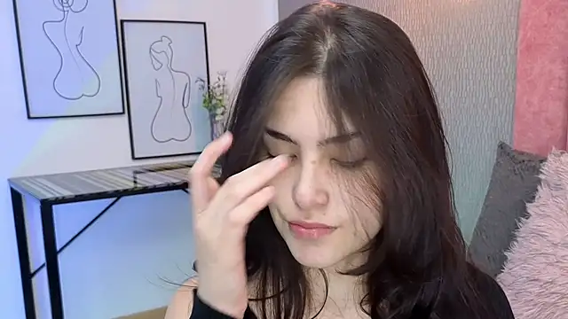 Alexa Thaylor  online show from 06-20-26, 05:49