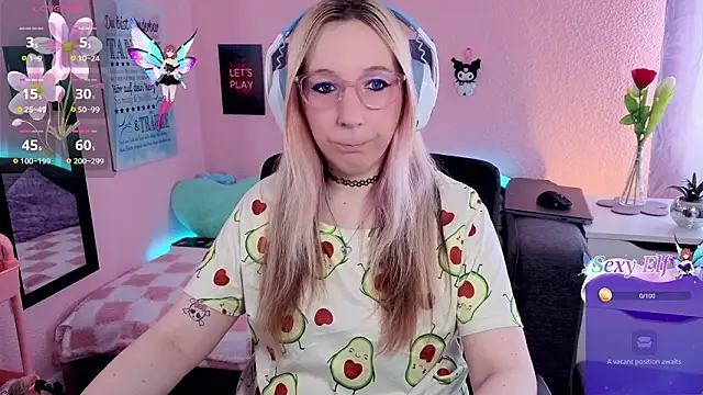 Snapshot of JustKerry chatting on 03-12-26, 09:59 JustKerry online show from 03-12-26, 09:59