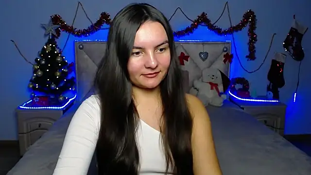 JasmineAsha online show from 12-21-24, 10:50