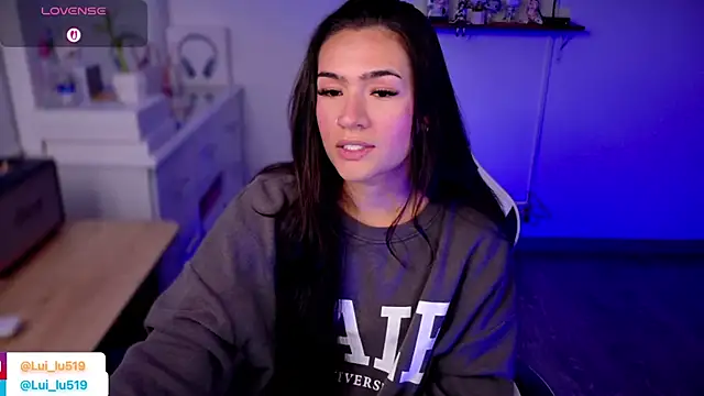 ImLui lu online show from 10-19-25, 05:13