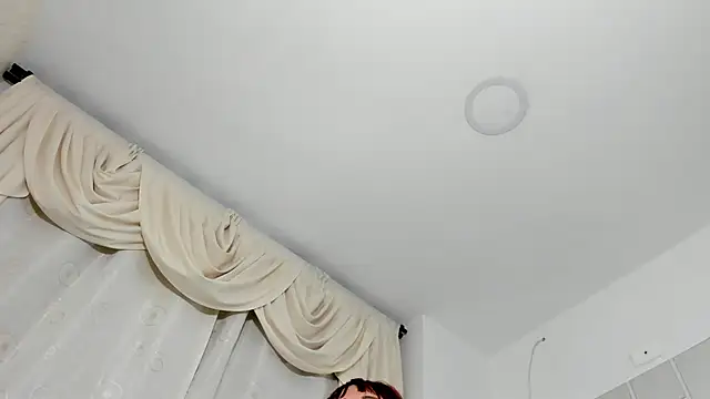 sarita loven online show from 11-28-25, 04:37