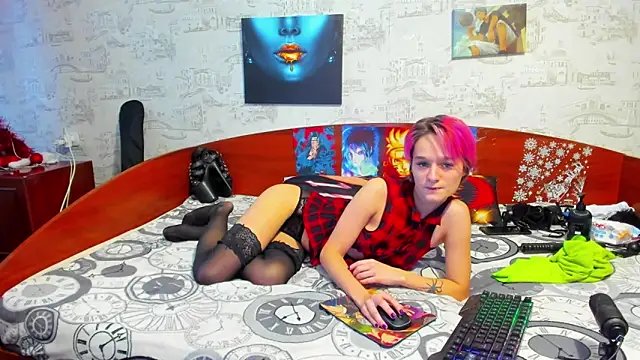 KagamiTayga online show from 01-10-25, 11:22