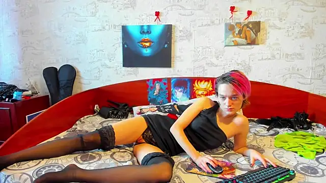 KagamiTayga online show from 02-17-25, 08:19