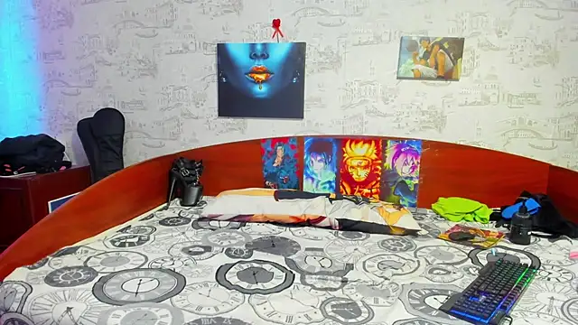 KagamiTayga online show from 03-21-25, 08:17