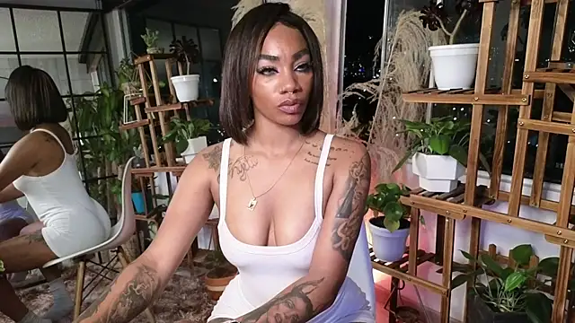 emely brandon online show from 12-14-24, 04:12