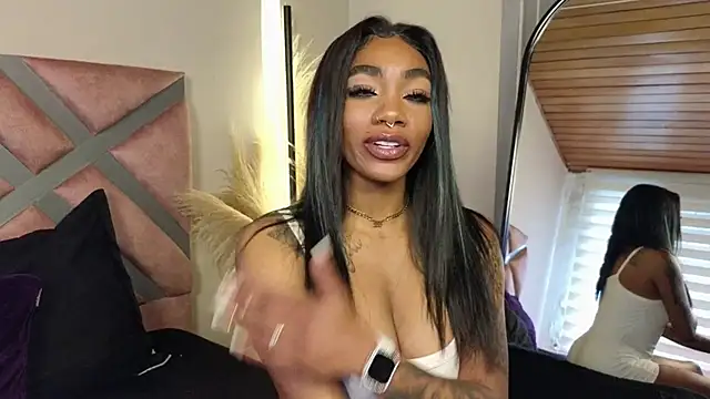 emely brandon online show from 03-17-25, 04:11