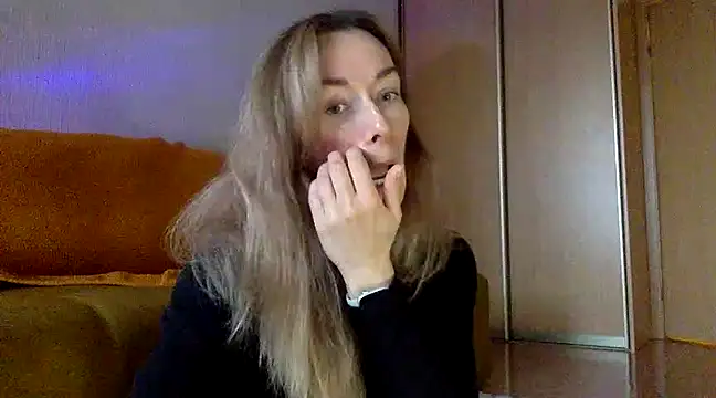 RebeccaMartinez online show from 03-14-25, 01:13