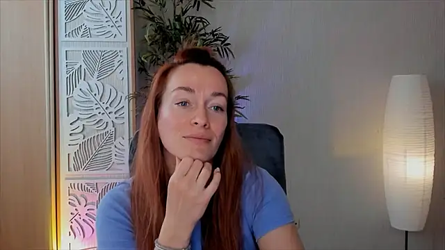 Snapshot of RebeccaMartinez chatting on 03-27-26, 08:26 RebeccaMartinez online show from 03-27-26, 08:26
