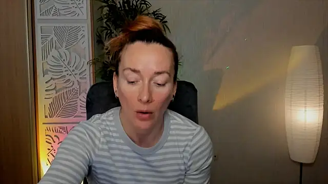 Snapshot of RebeccaMartinez chatting on 04-12-26, 07:13 RebeccaMartinez online show from 04-12-26, 07:13