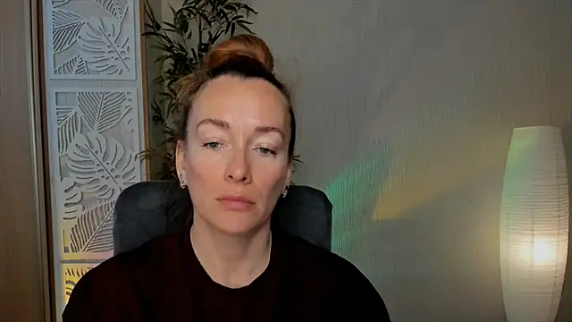 Snapshot of RebeccaMartinez chatting on 05-04-26, 06:20 RebeccaMartinez online show from 05-04-26, 06:20