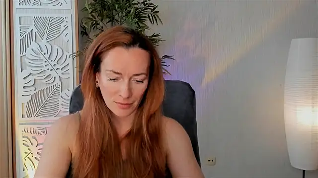 Snapshot of RebeccaMartinez chatting on 05-10-26, 07:02 RebeccaMartinez online show from 05-10-26, 07:02