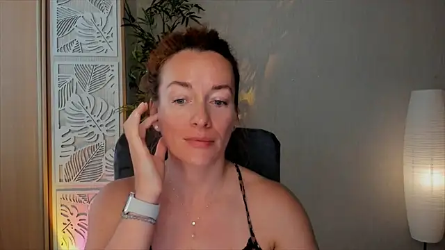 RebeccaMartinez online show from 06-21-26, 08:39