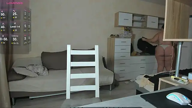 Snapshot of Comprom1se chatting on 01-30-25, 06:32 Comprom1se online show from 01-30-25, 06:32