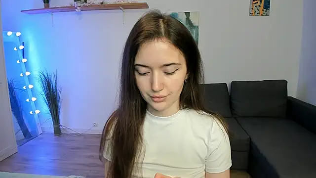 PollyFlame online show from 11-14-25, 07:34