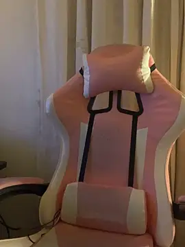 LittleBabyCat22 online show from 11-06-25, 04:35