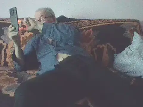 cumloverboyxx69 online show from 01-18-25, 06:56