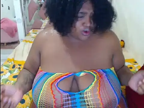 Snapshot of chocolatehot04 chatting on 03-14-25, 11:22 chocolatehot04 online show from 03-14-25, 11:22