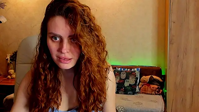 mia grantes online show from 02-11-25, 05:07