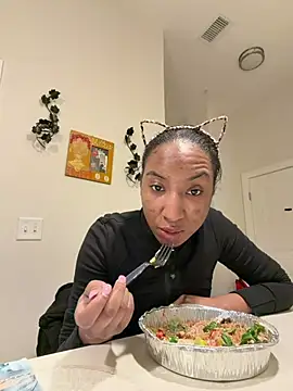 Iceblanca online show from 02-06-26, 01:10