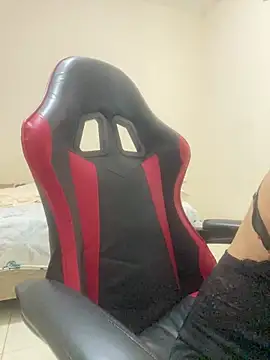 Snapshot of -Marivalda- chatting on 03-19-26, 10:41 -Marivalda- online show from 03-19-26, 10:41