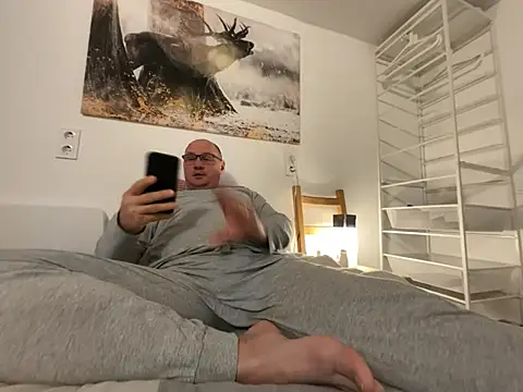 vanjbi45 online show from 02-15-26, 06:54