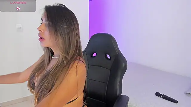 AnitaHaywood  online show from 10-24-25, 09:33