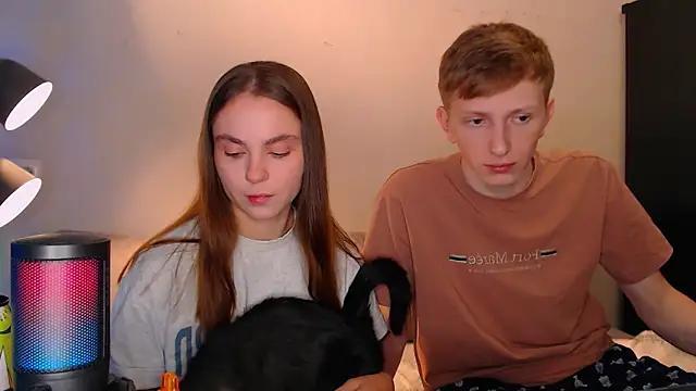 juliaanddima online show from 12-08-24, 09:41